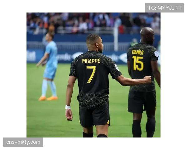 全场比赛结束:巴黎圣日耳曼3-1战胜特鲁瓦,继续领跑积分榜 全场比赛结束:巴黎圣日耳曼3-1战胜特鲁瓦,继续领跑积分榜